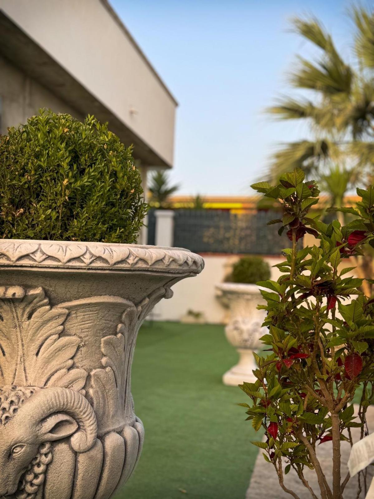 Vicoletto Fiorito Hotel Porto Empedocle Bagian luar foto